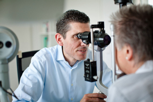 augenarzt-fotos